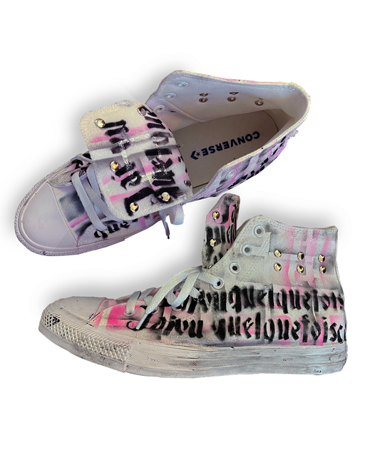 I SAW SNEAKERS 1/1